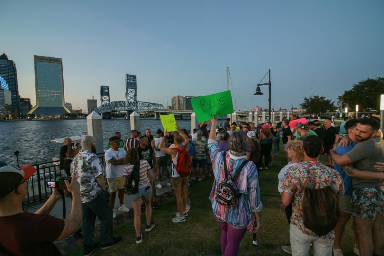 A show of Pride in Florida shines a light on the fight against anti-2SLGBTQ policies A show of Pride in Florida shines a light on the fight against anti-2SLGBTQ policies